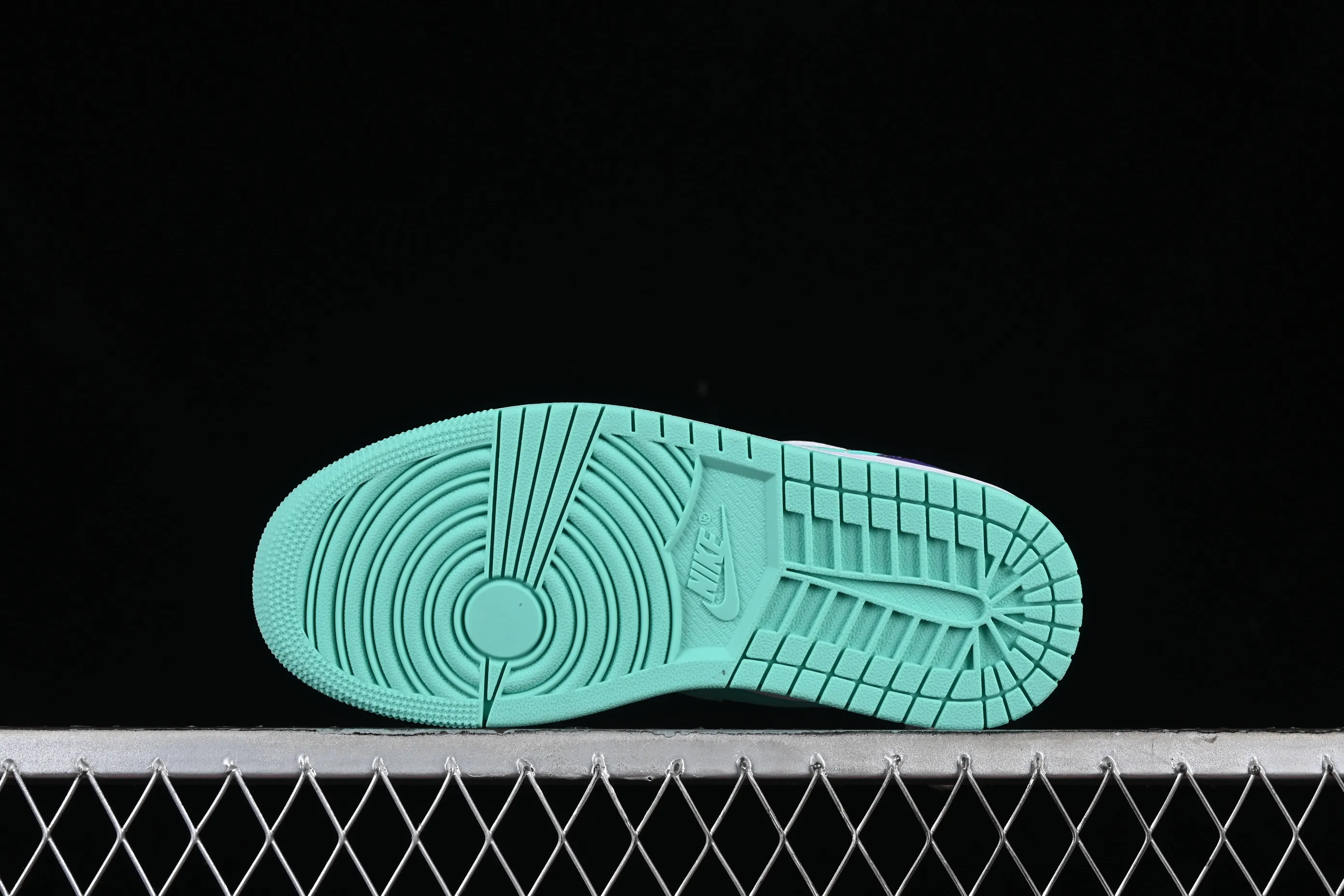 All categories Air Jordan Jordan series basketball shoes Air Jordan 1 Low Air Jordan 1 Low AJ1 Joe 1 Charlotte Hornets low-top cultural and casual sneakers HJ9013-550